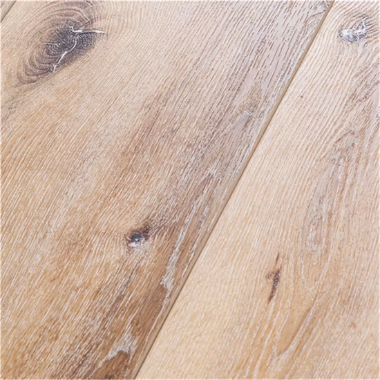 Fabricante de fábrica Revestimento UV de plástico à prova de fogo à prova de núcleo rígido 4mm 5mm 6mm Vinil PVC Spc Lvt Pisos de pranchas de material virgem Piso Unilin Clique